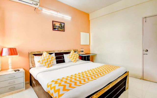 FabHotel Corporate Residency - Nr. Balaji Business Centre
