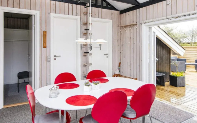 5 Person Holiday Home in Hemmet