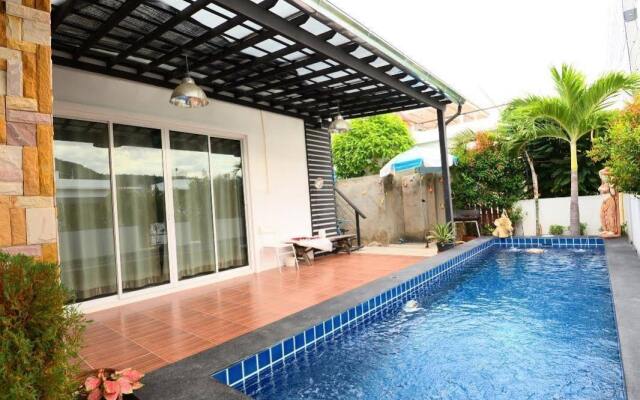 Hua Hin Baanpak Pool Villa
