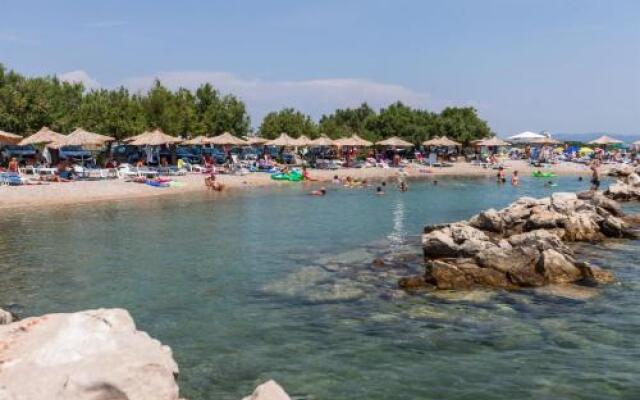 Apartment and Rooms Ivana