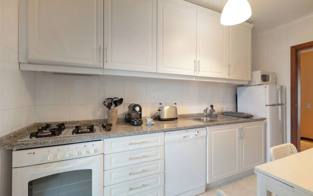 Espinho Retreat with Balcony