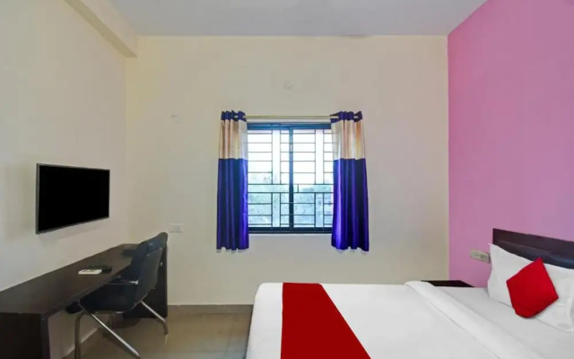 Goroomgo SR Palace Bhubaneswar