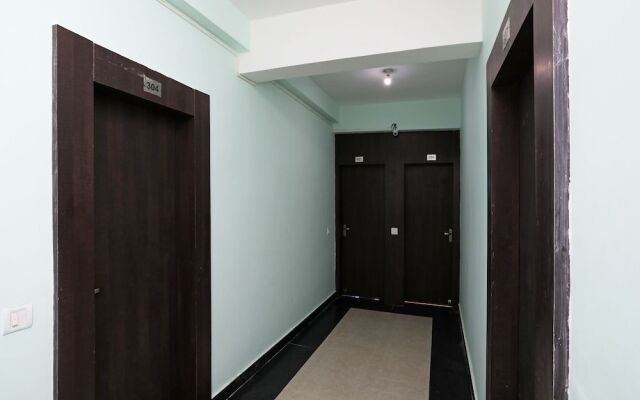 OYO 19521 Hotel Noopur Premium