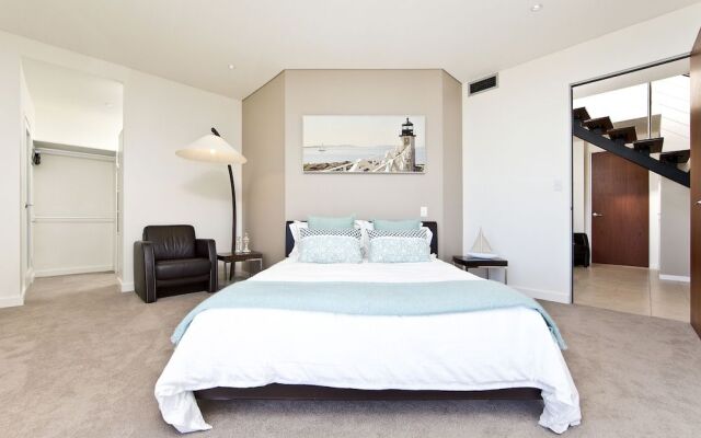 Harbourview Penthouse