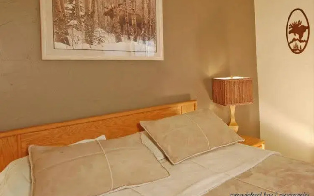 RidgeCrest Condominiums - 307