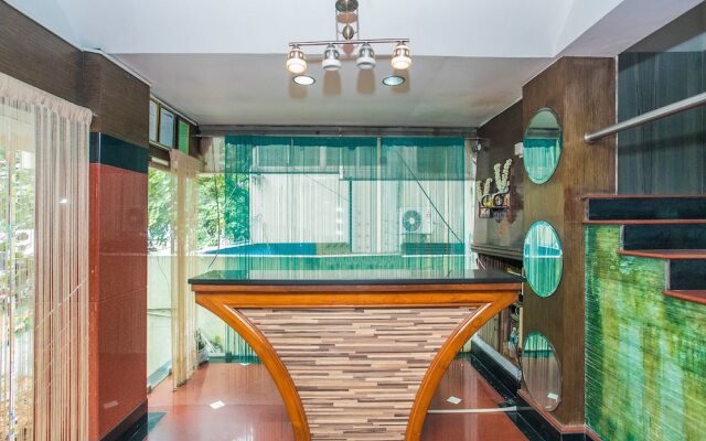 OYO 3778 Hotel Pulkeshi