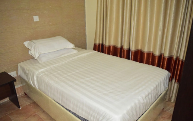 Latitude 1 Serviced Suites