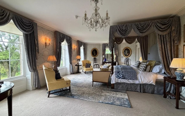 Park Hall Manor