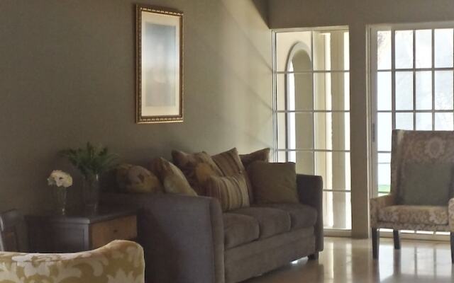 Timeless Hotel Boutique