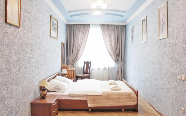 Apartments on the Mickiewicz Street 5 in the center of Lviv