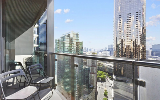 SONYA, 2BDR Southbank Apartment