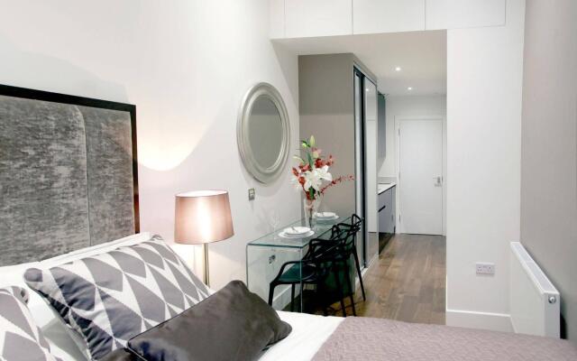 Valet Apartments Golden Square