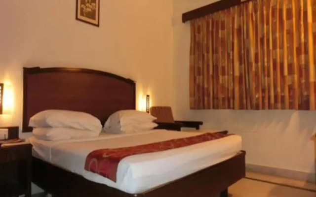 Hotel Thulashi Park