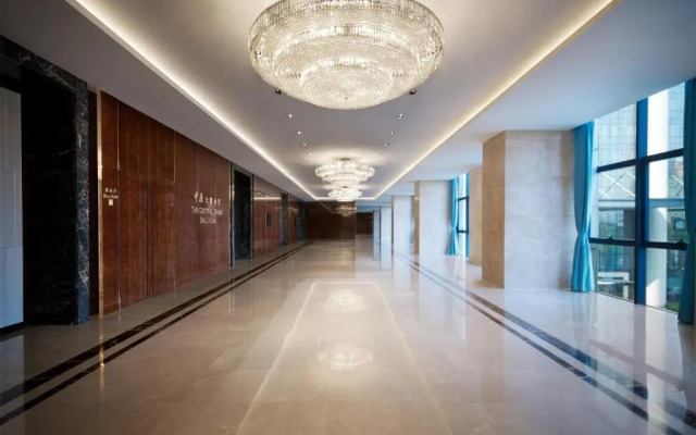 Sheraton Grand Zhengzhou Hotel