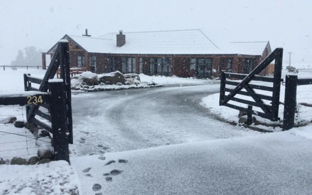 Staveley Heights B&B