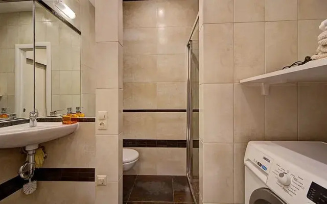 На канале Грибоедова