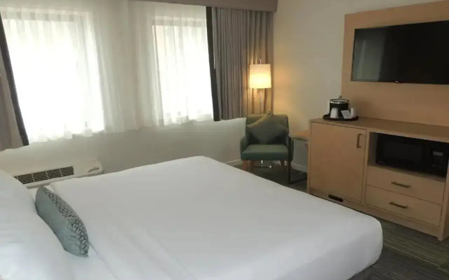 The Inn at Longwood Medical