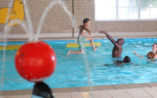 Nice Holiday Home With a Microwave 3 km. From Hellendoorn