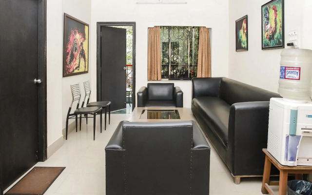 OYO 15727 Stay Fine Tulip