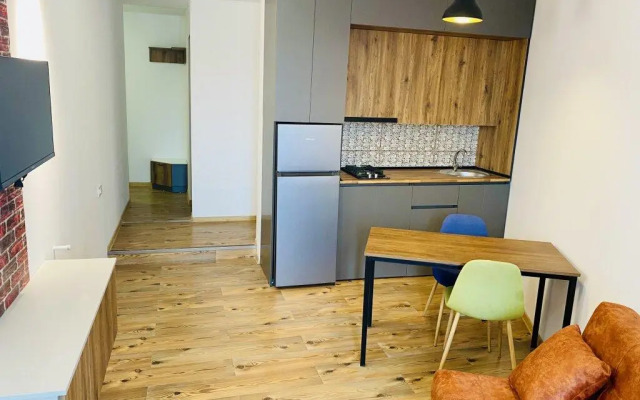 Apartment Memed Kontselidze 14