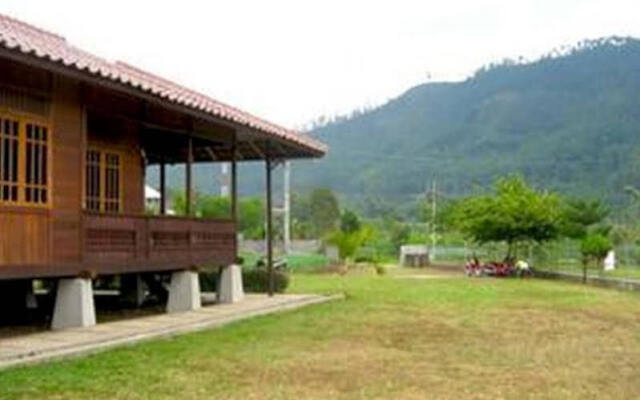 Vila Rumah Kayu