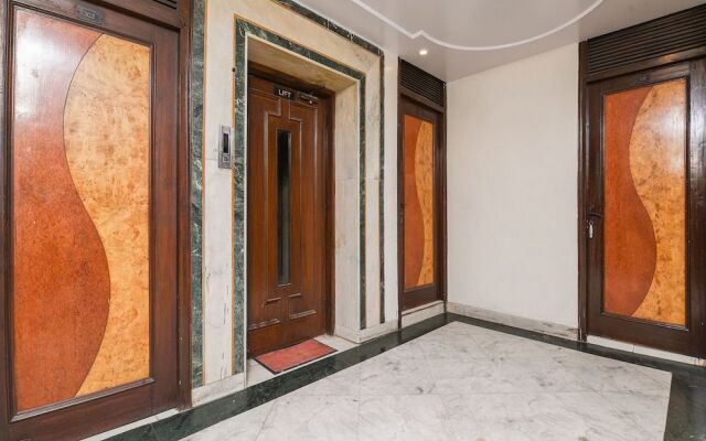 OYO 15835 Hotel City Palace