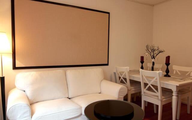 The Pearl Of The Jordaan...