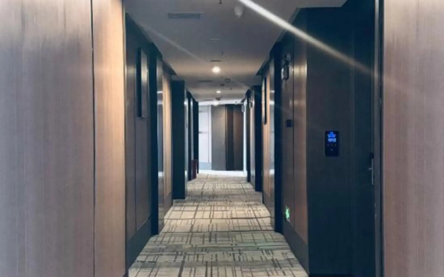 Stars Hotel (Administration Service Center Branch)