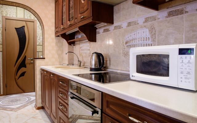 Золотой ключ на улице Авиаторов 25