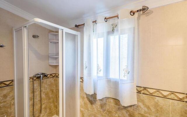 Casa Herrero El Borge by Ruralidays