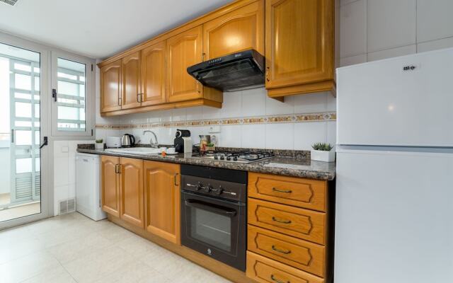 Apartamentos Travel Habitat Torre Francia