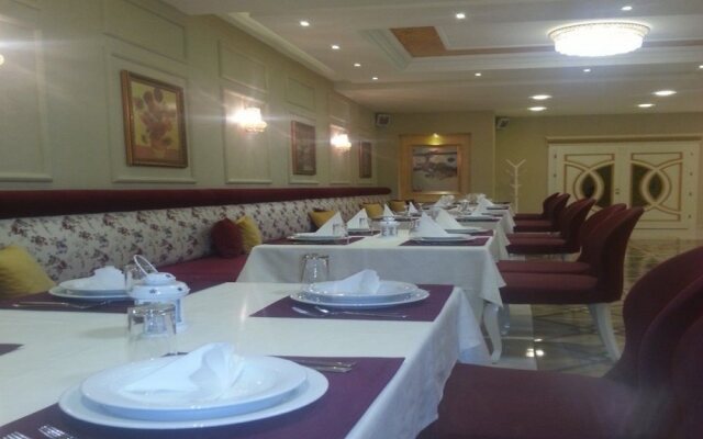 Nafron Hotel