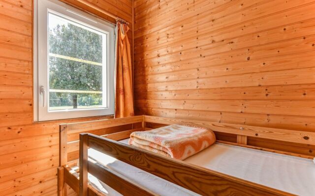 Gite le Chene Vert in a Holiday Park