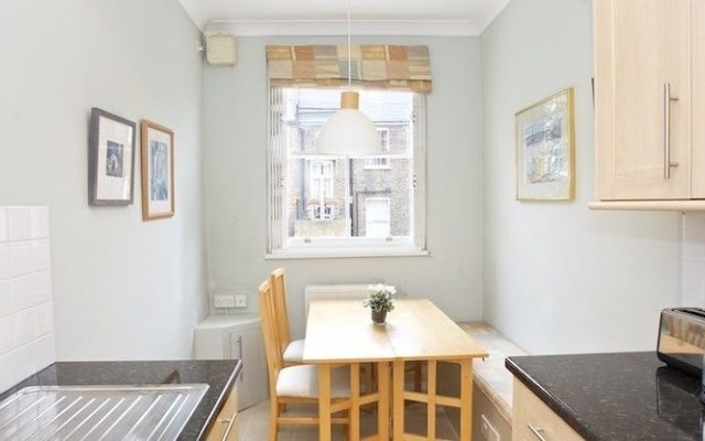 A Place Like Home - Lovely Flat in Pimlico Area