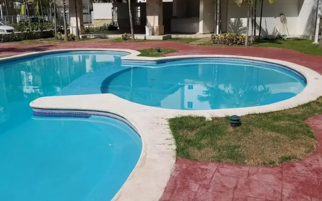 New Wonderful Apart With Pool