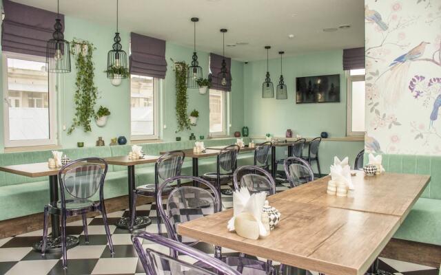 Hazz Boutique Hotel