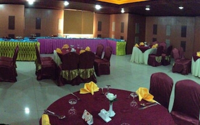 Manarate Al Sharif Hotel