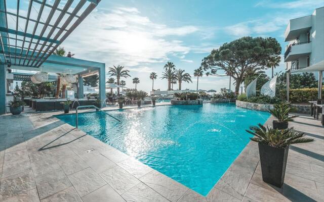 Marins Playa Suites