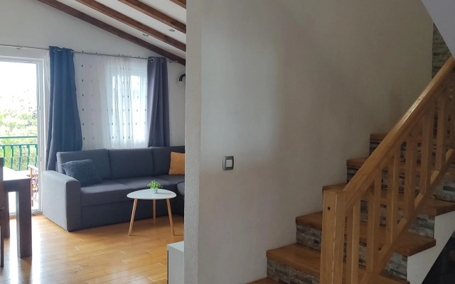 Apartmani Mira Brela