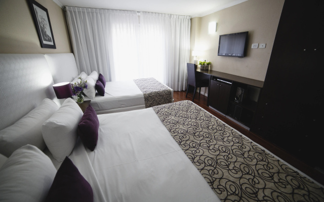 Ker Recoleta Hotel