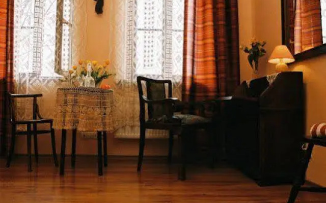 Piano Guest House