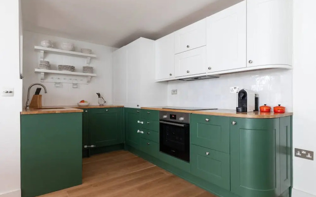 Alba Place III by Onefinestay