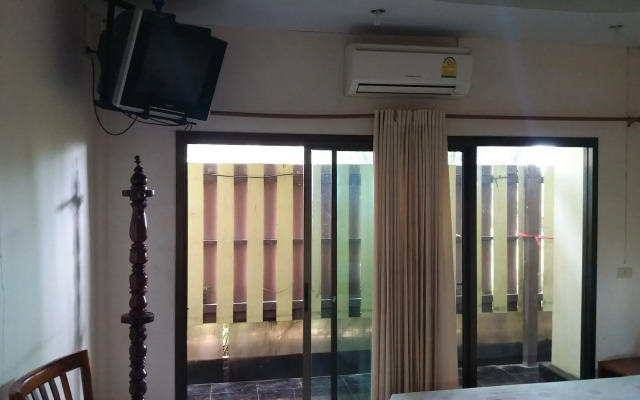 Rachamanee Resort