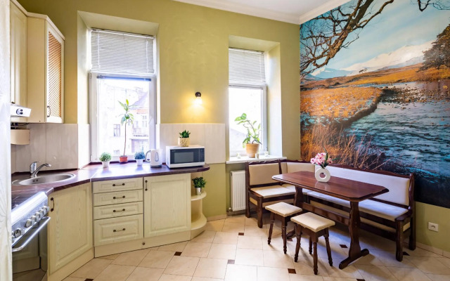 Alfa Apartments Kniazia Romana 11