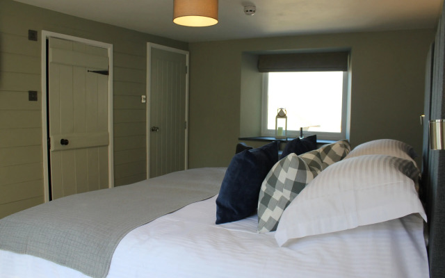 The Five Pilchards Inn