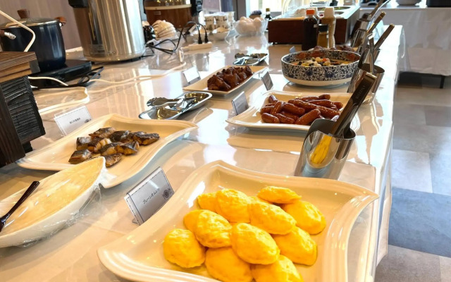 Tokai City Hotel