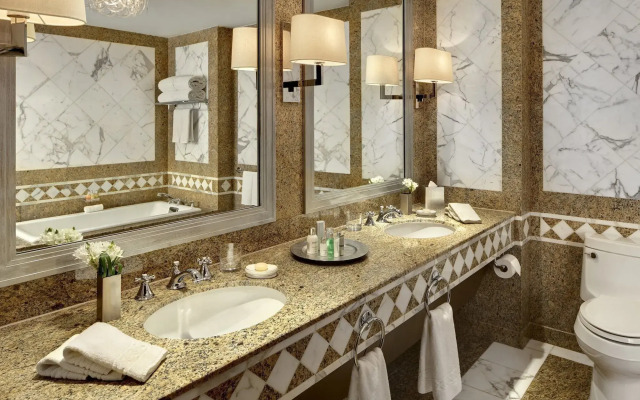 Lotte New York Palace