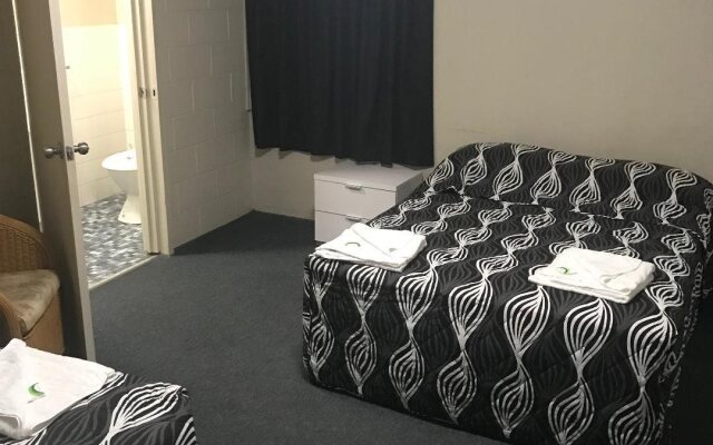 The Rix Hotel Motel