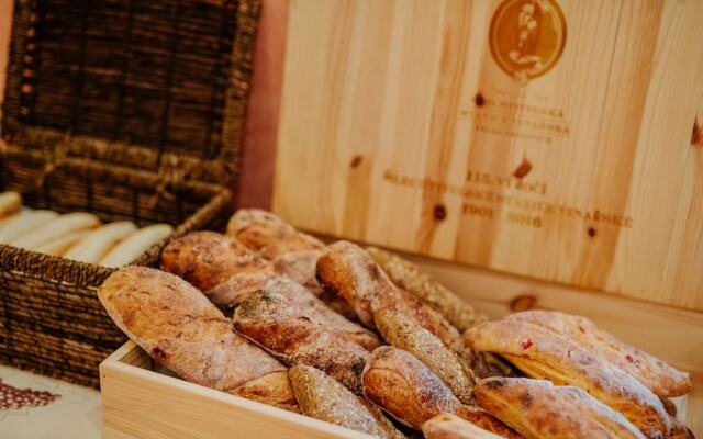 Hotel Akademie a depandance Vila Jarmila