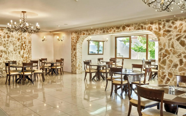 Adelais Hotel - All Inclusive